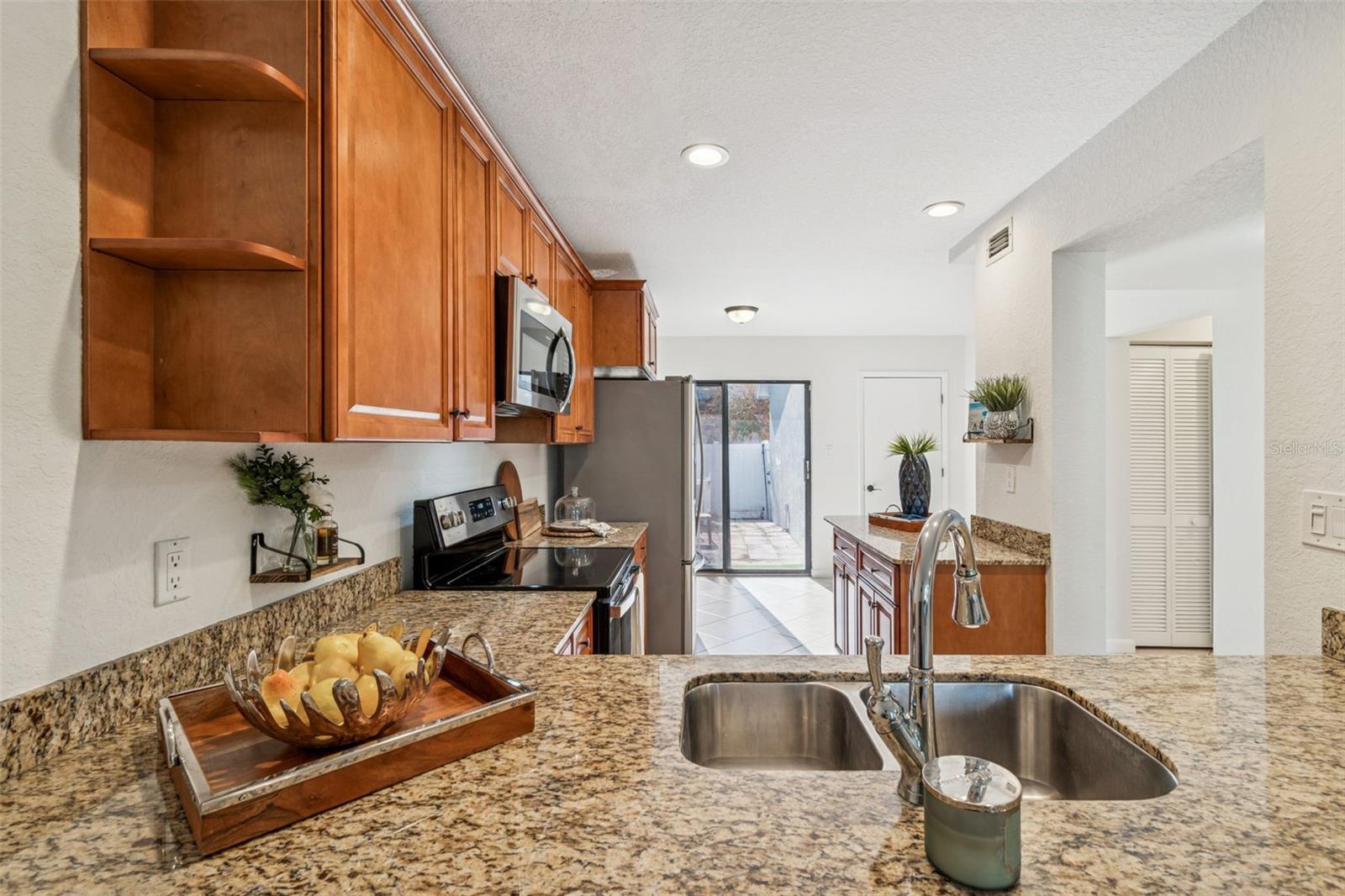 Image 27 of 54 For 108 Biscayne Avenue B