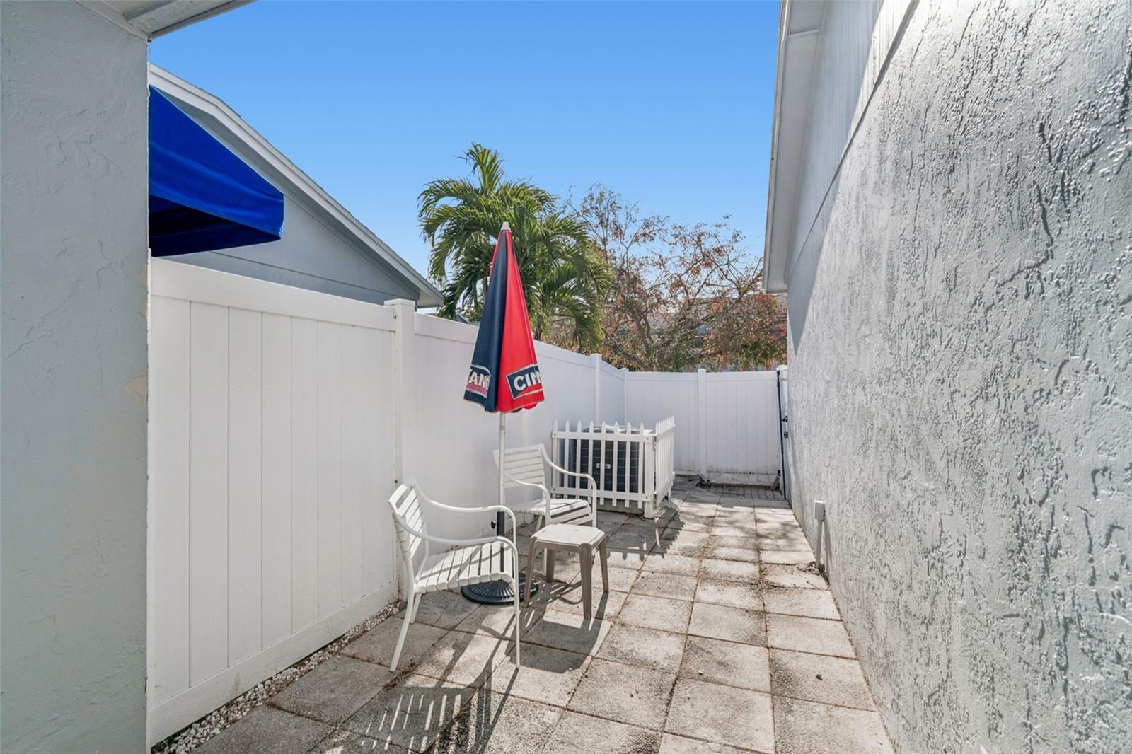 Image 28 of 54 For 108 Biscayne Avenue B