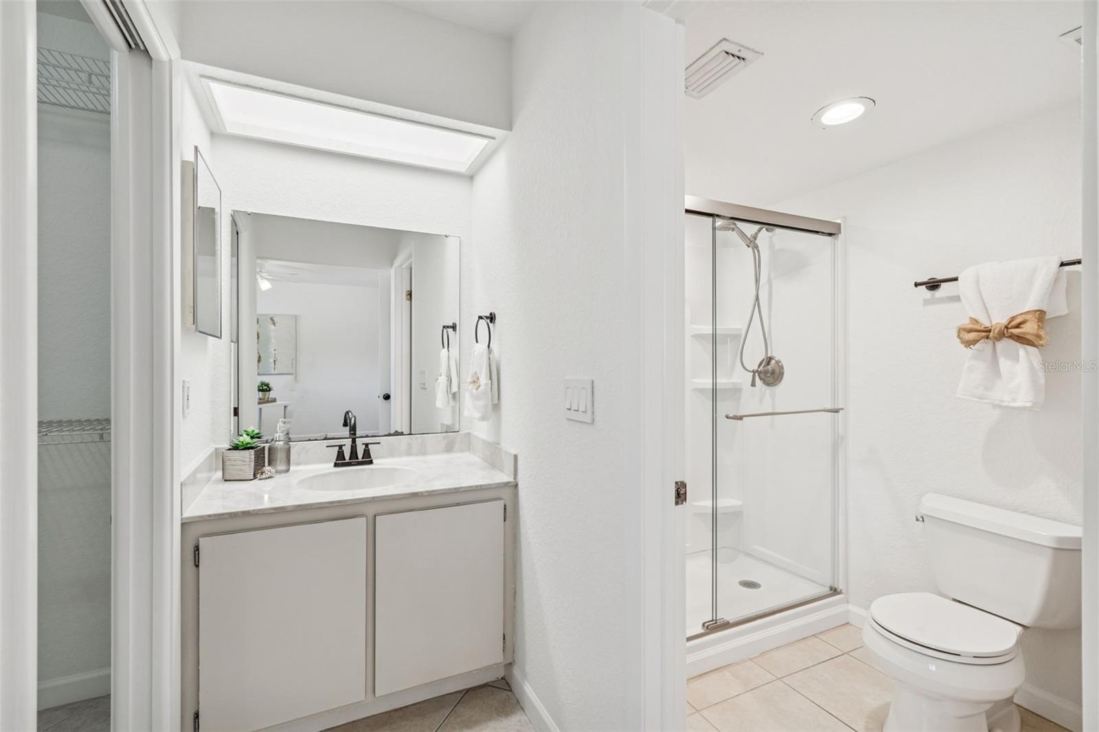 Image 35 of 54 For 108 Biscayne Avenue B