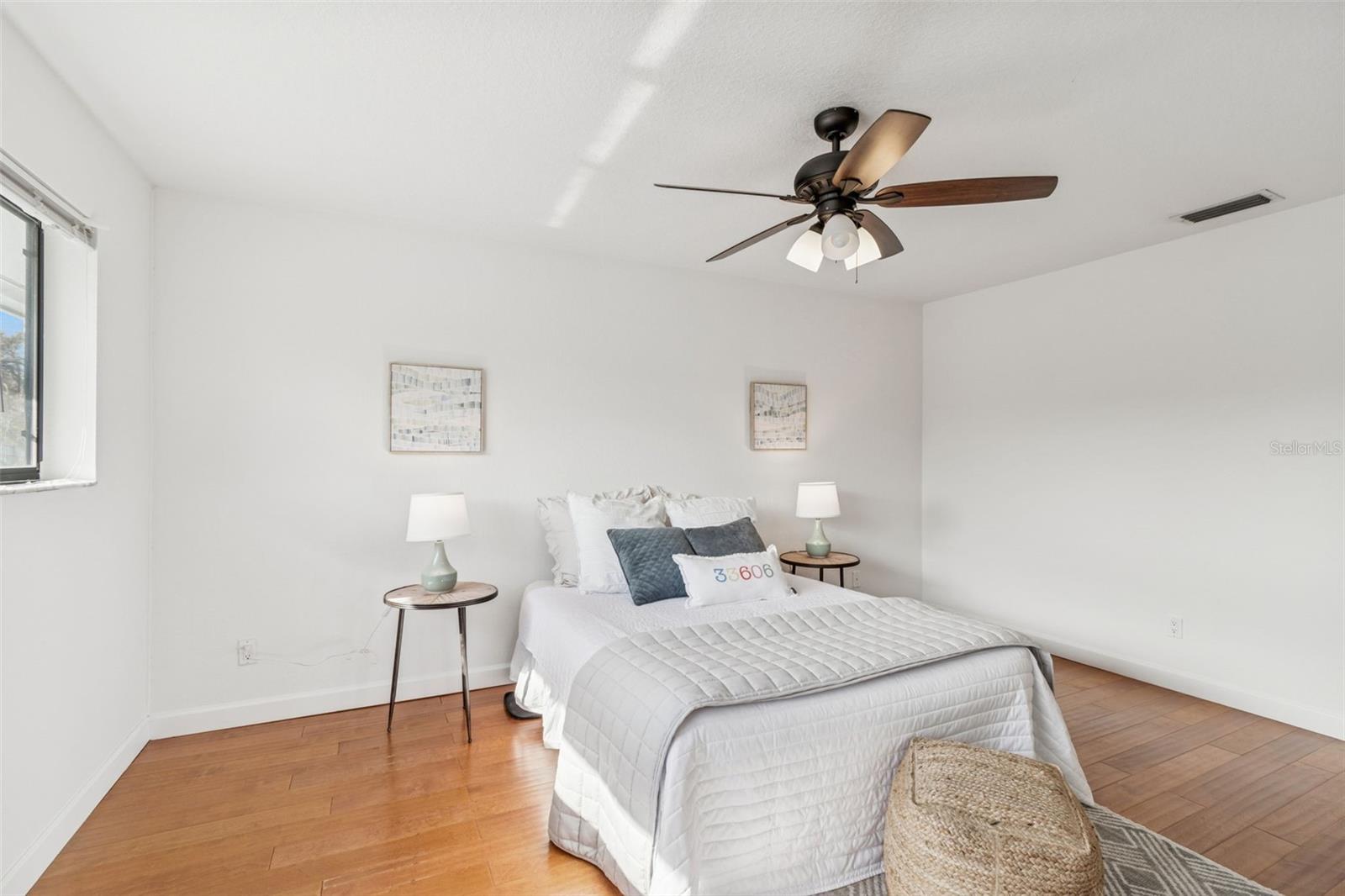 Image 40 of 54 For 108 Biscayne Avenue B