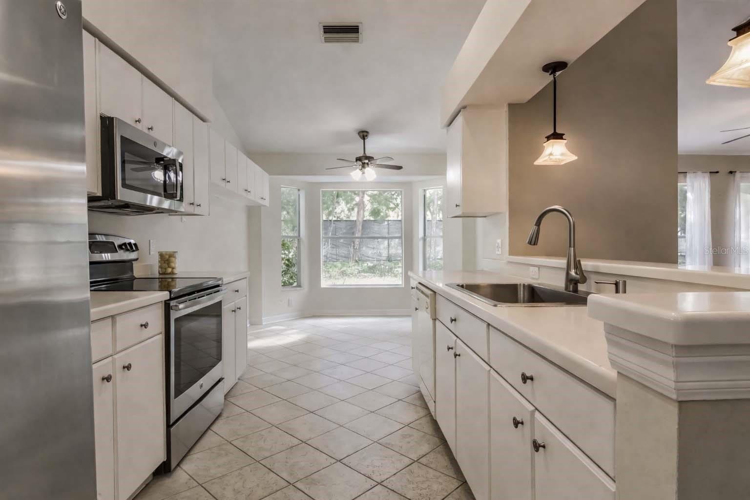 Image 17 of 54 For 11148 Hollander Avenue