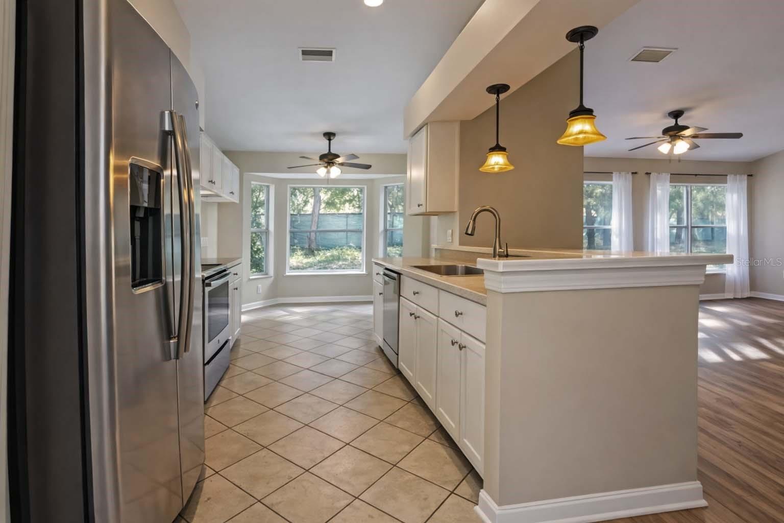 Image 19 of 54 For 11148 Hollander Avenue