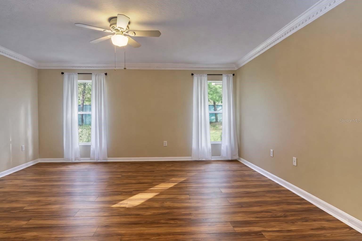 Image 26 of 54 For 11148 Hollander Avenue