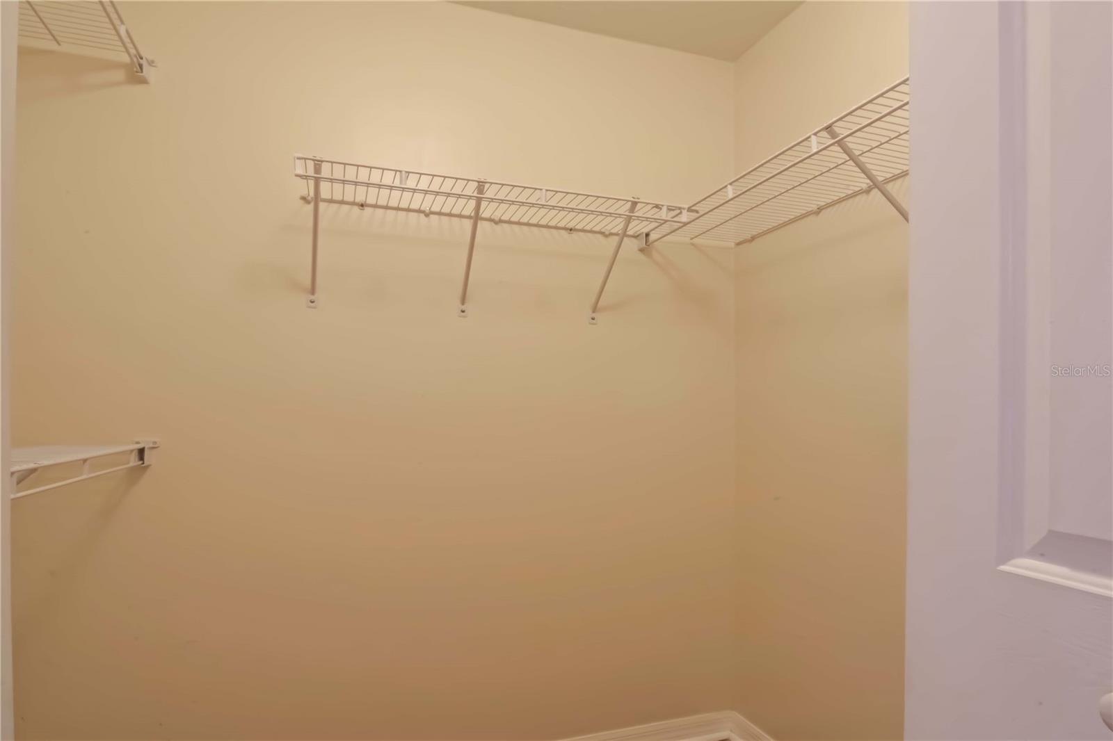 Image 27 of 54 For 11148 Hollander Avenue