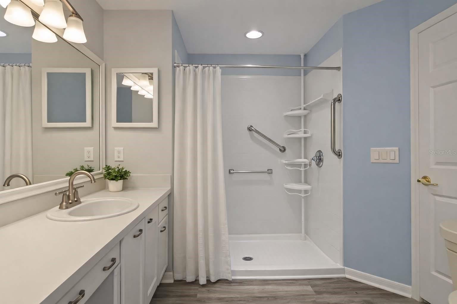 Image 30 of 54 For 11148 Hollander Avenue