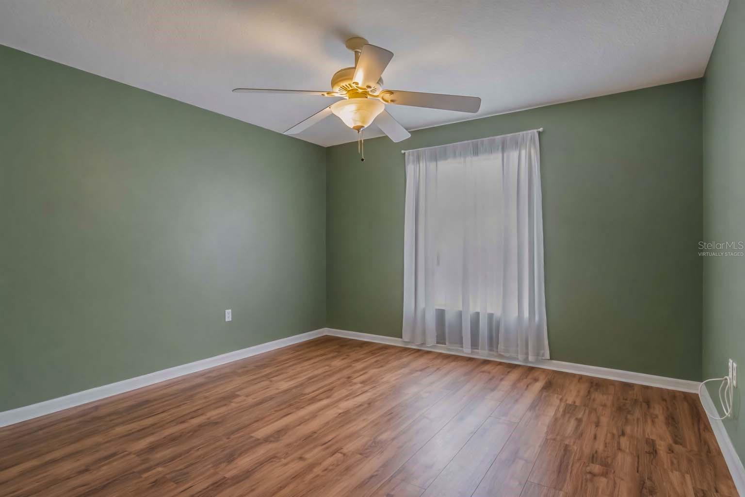 Image 35 of 54 For 11148 Hollander Avenue