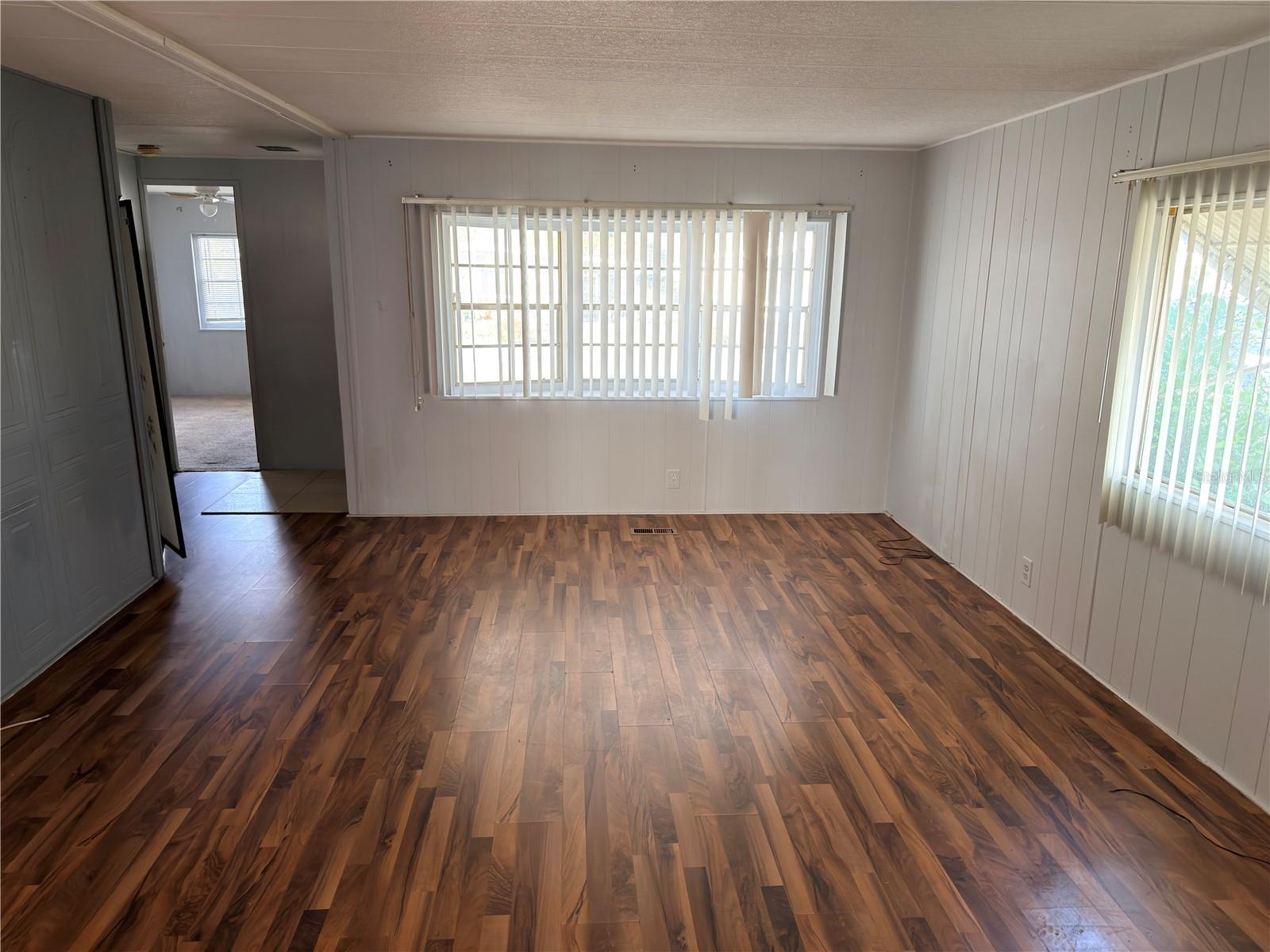 Image 9 of 21 For 14366 Starcross Street