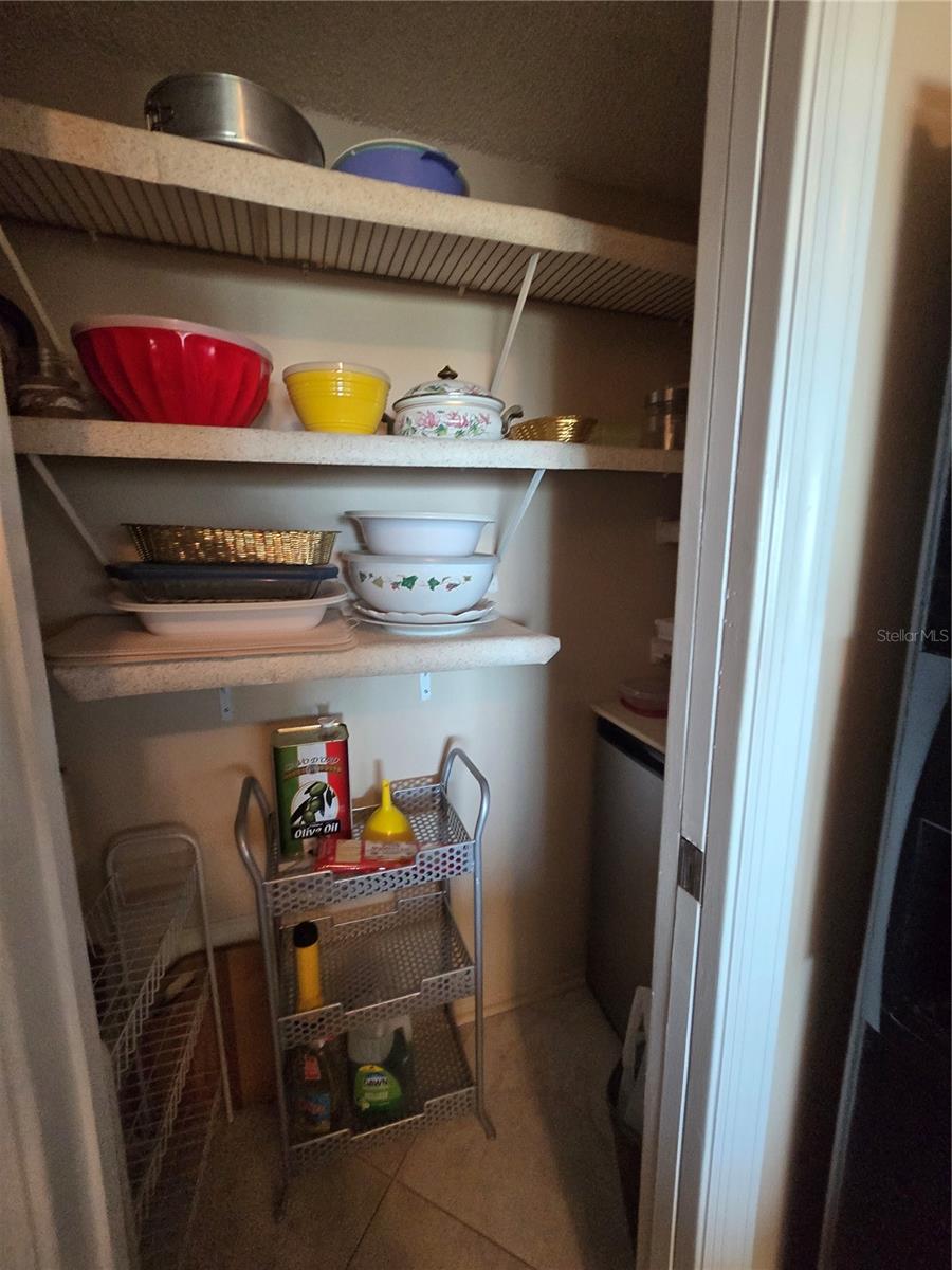 Image 11 of 26 For 634 Edgewater Drive 242