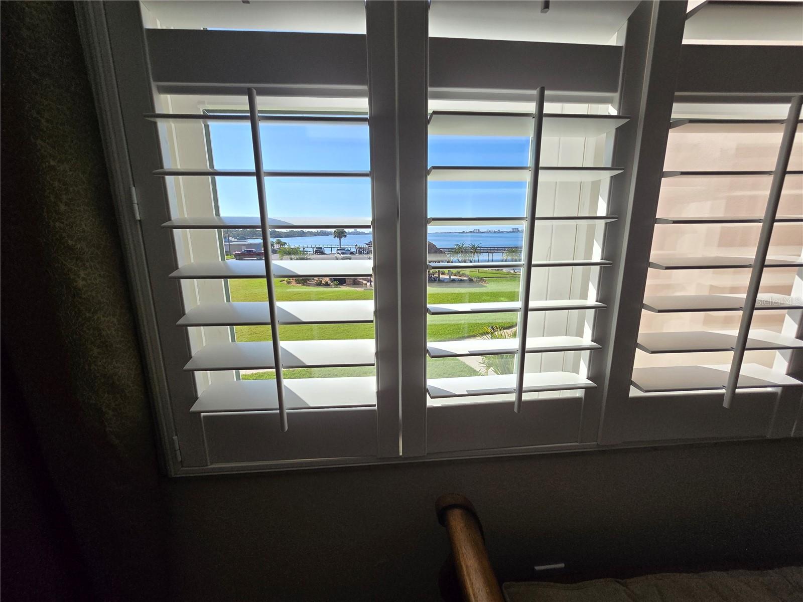 Image 20 of 26 For 634 Edgewater Drive 242