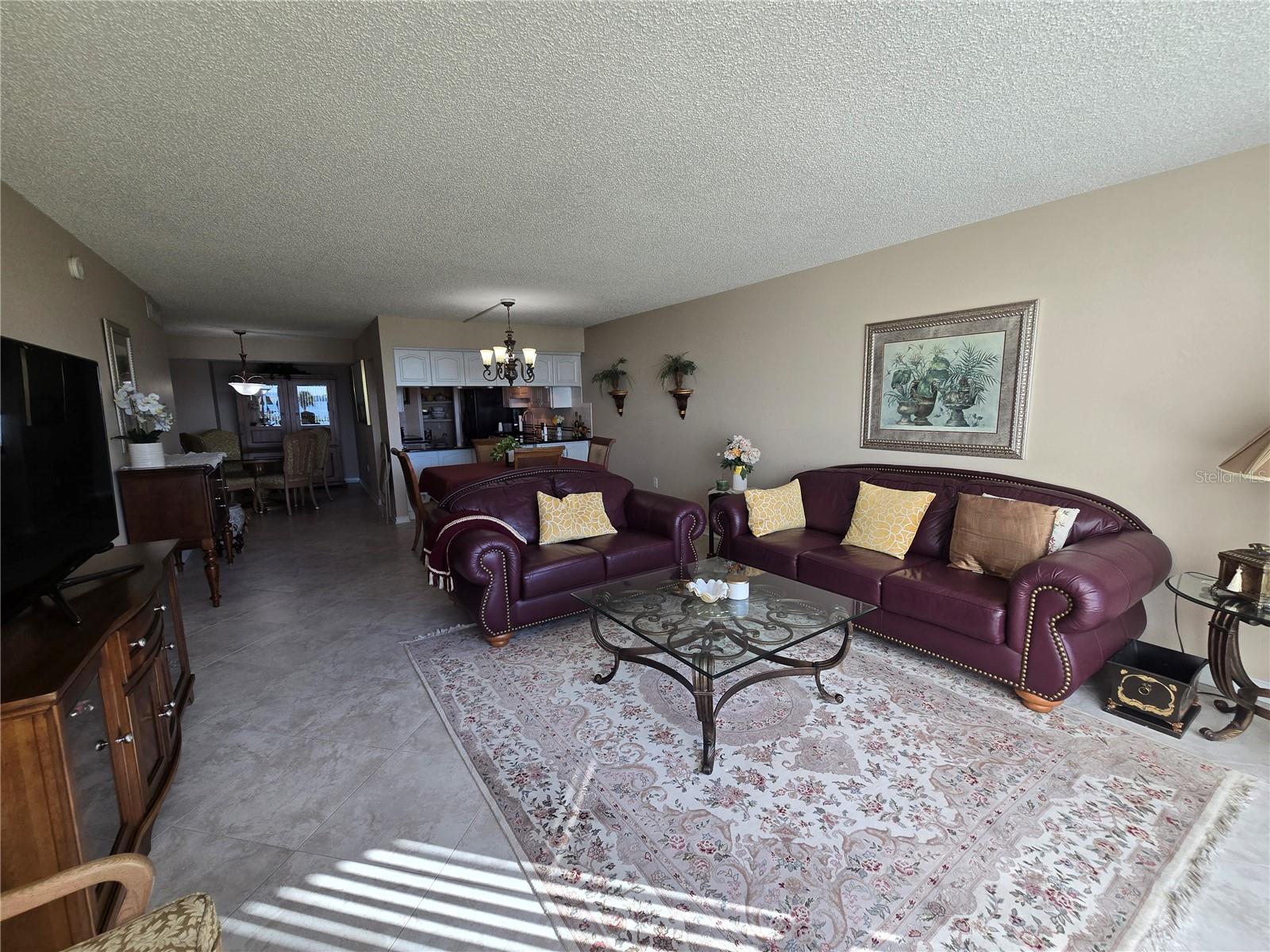 Image 8 of 26 For 634 Edgewater Drive 242