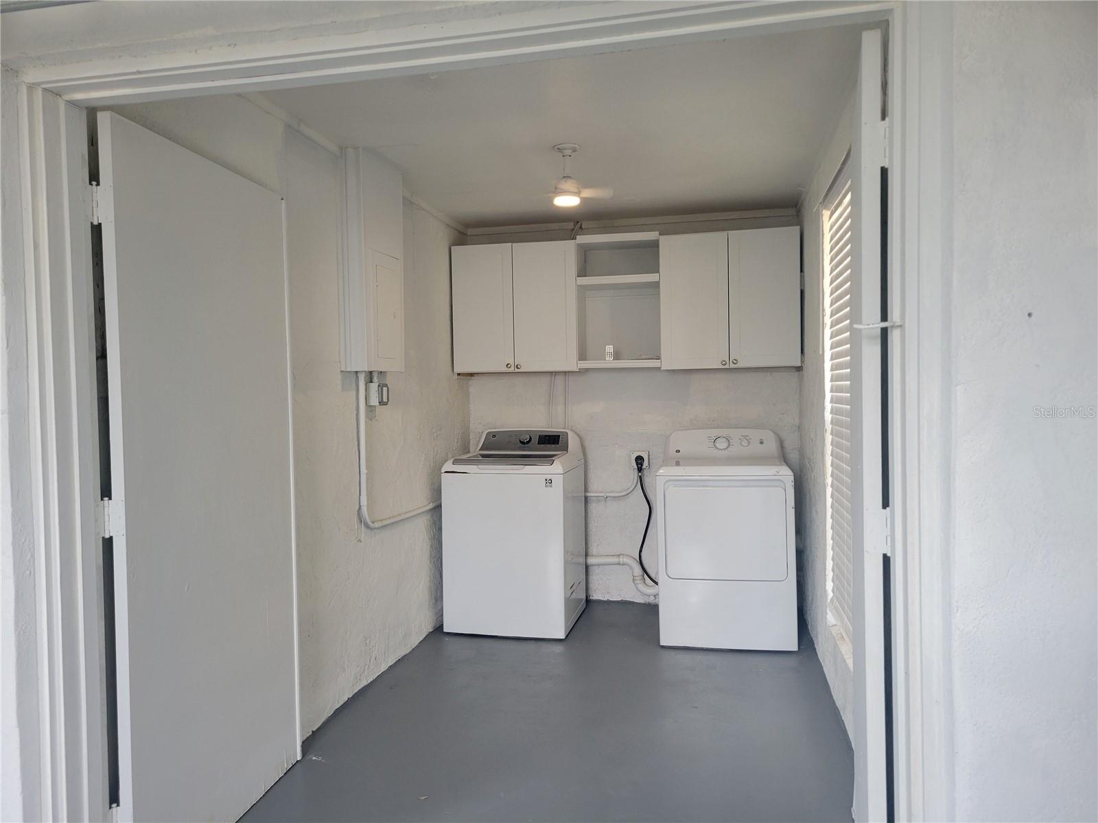 Image 25 of 31 For 6412 Wingfoot Circle