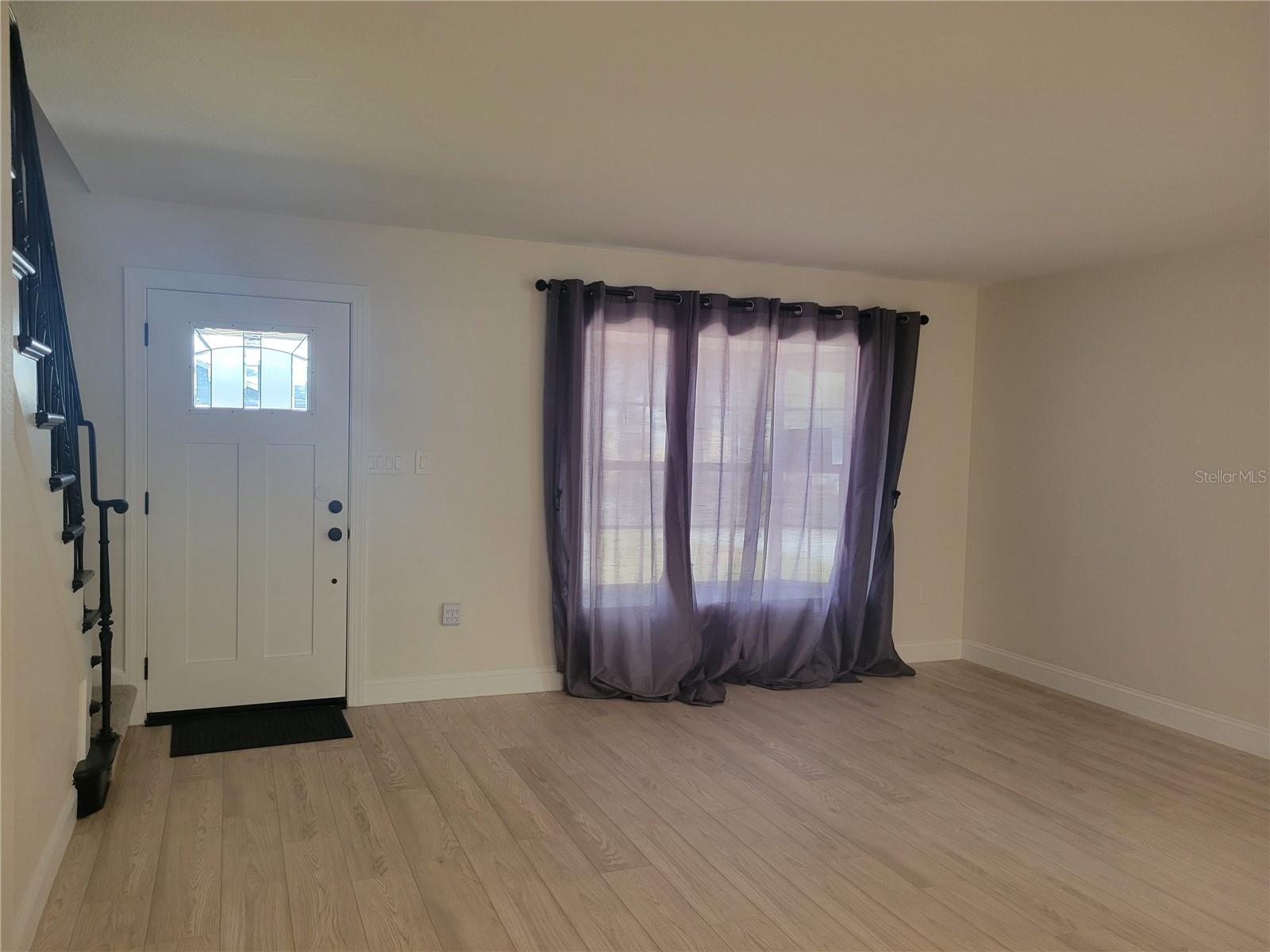 Image 7 of 31 For 6412 Wingfoot Circle