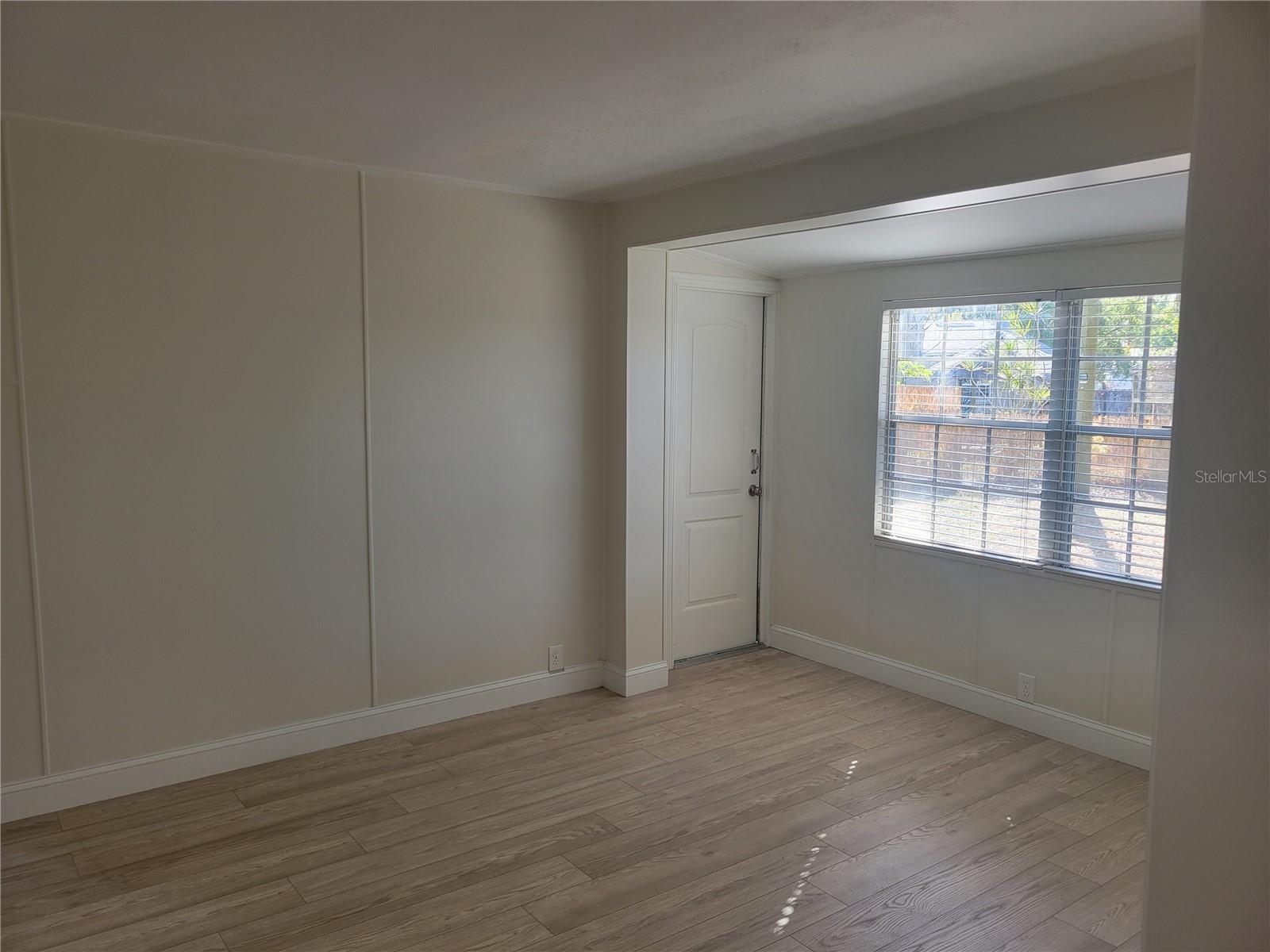 Image 9 of 31 For 6412 Wingfoot Circle