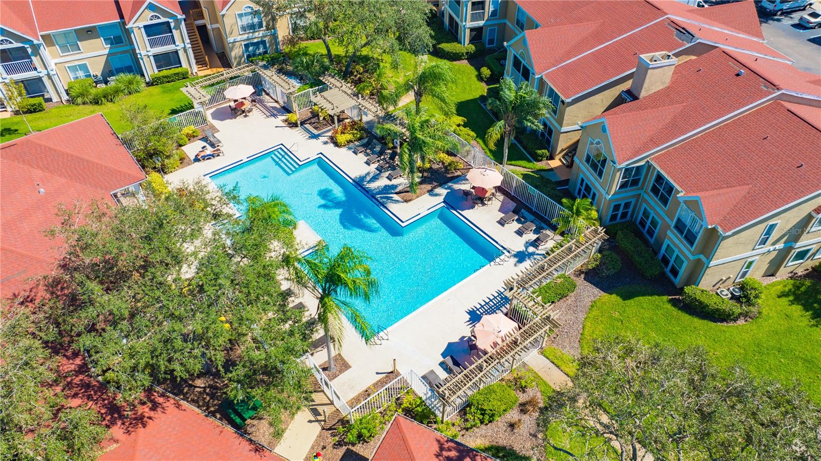 Image 29 of 30 For 9481 Highland Oak Dr  606