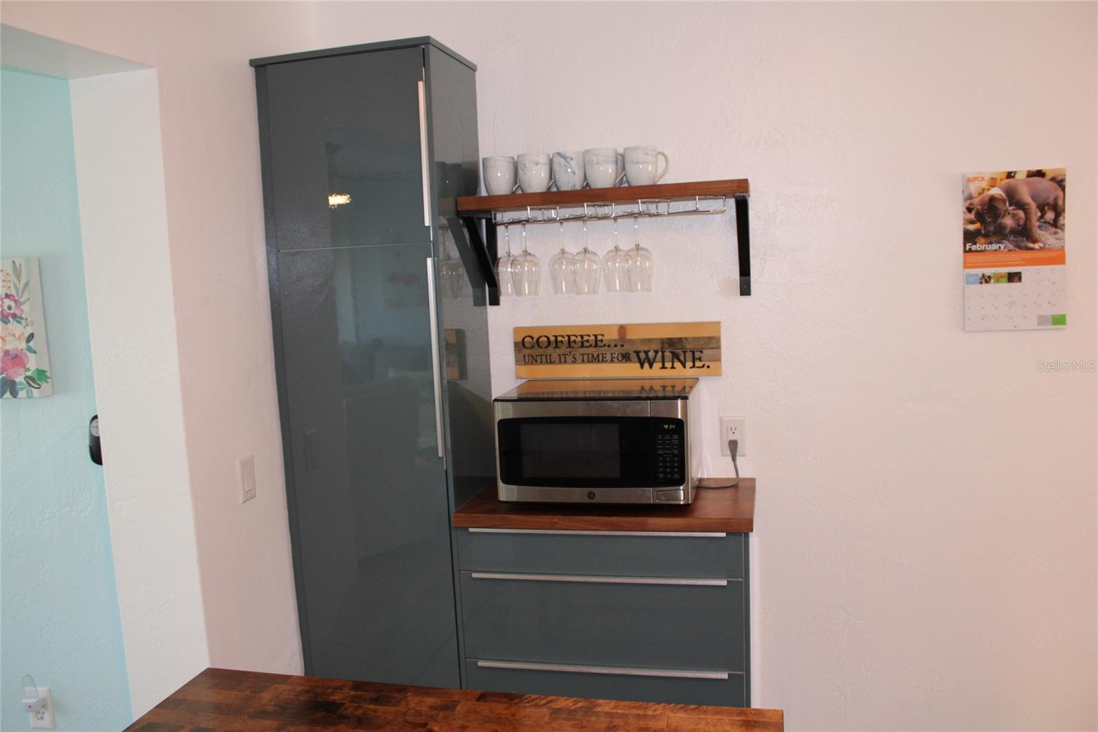 Image 17 of 47 For 2021 Australia Way W 59