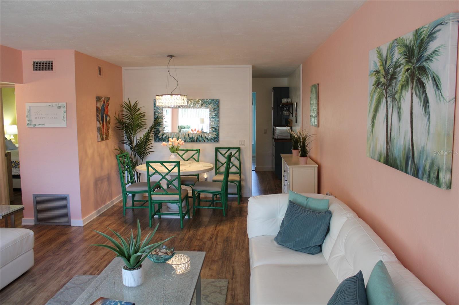 Image 5 of 47 For 2021 Australia Way W 59