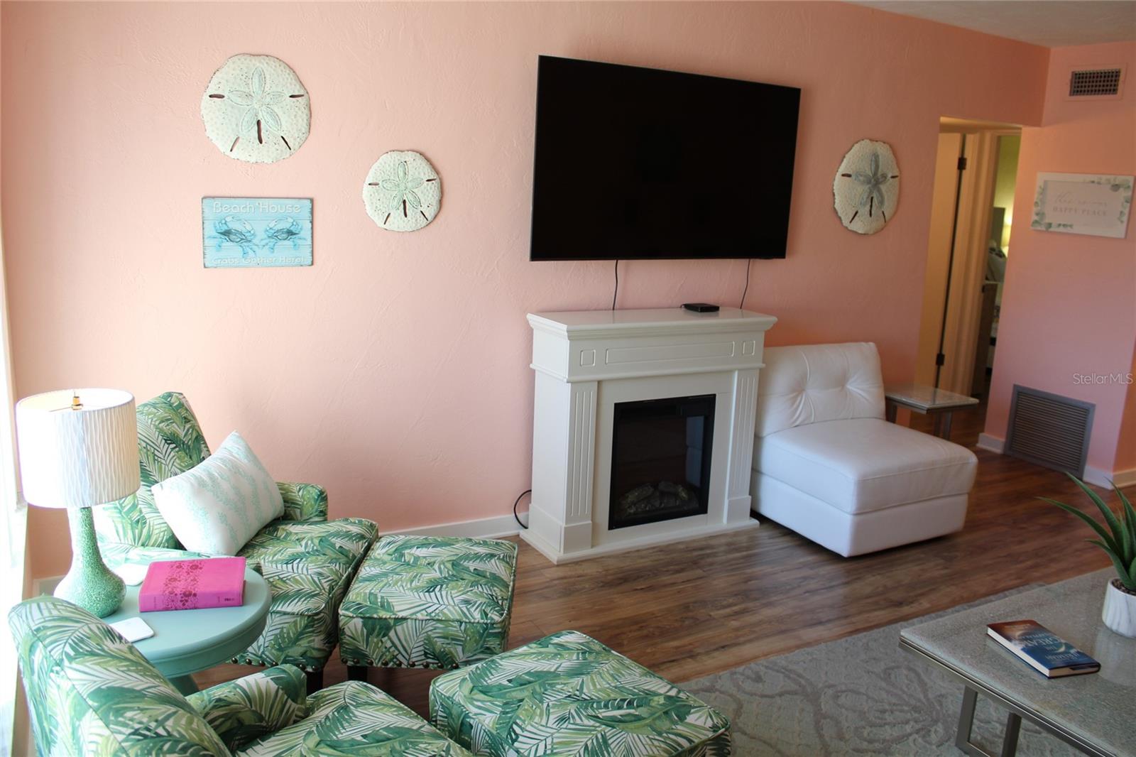 Image 7 of 47 For 2021 Australia Way W 59