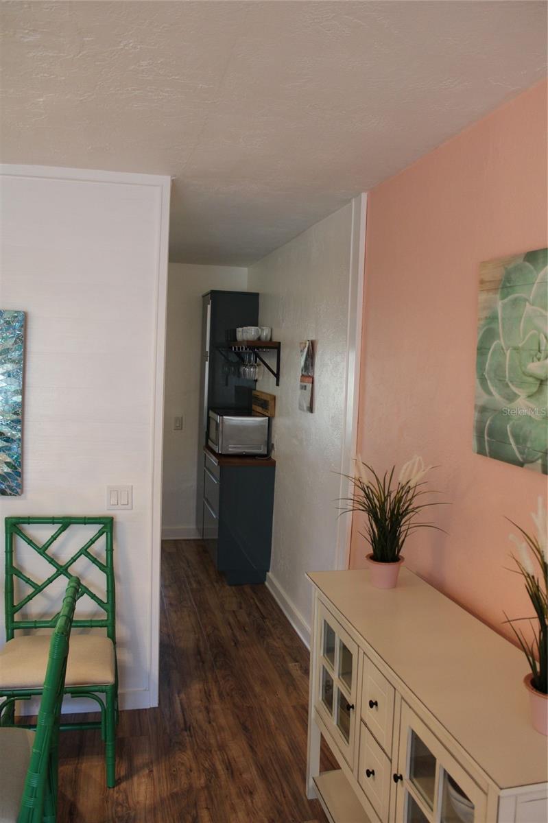 Image 9 of 47 For 2021 Australia Way W 59