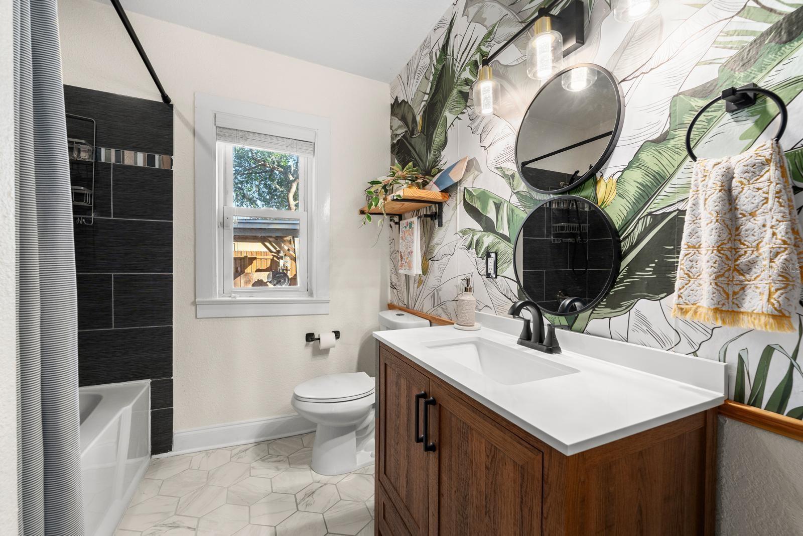 Image 16 of 29 For 806 Lambright Street