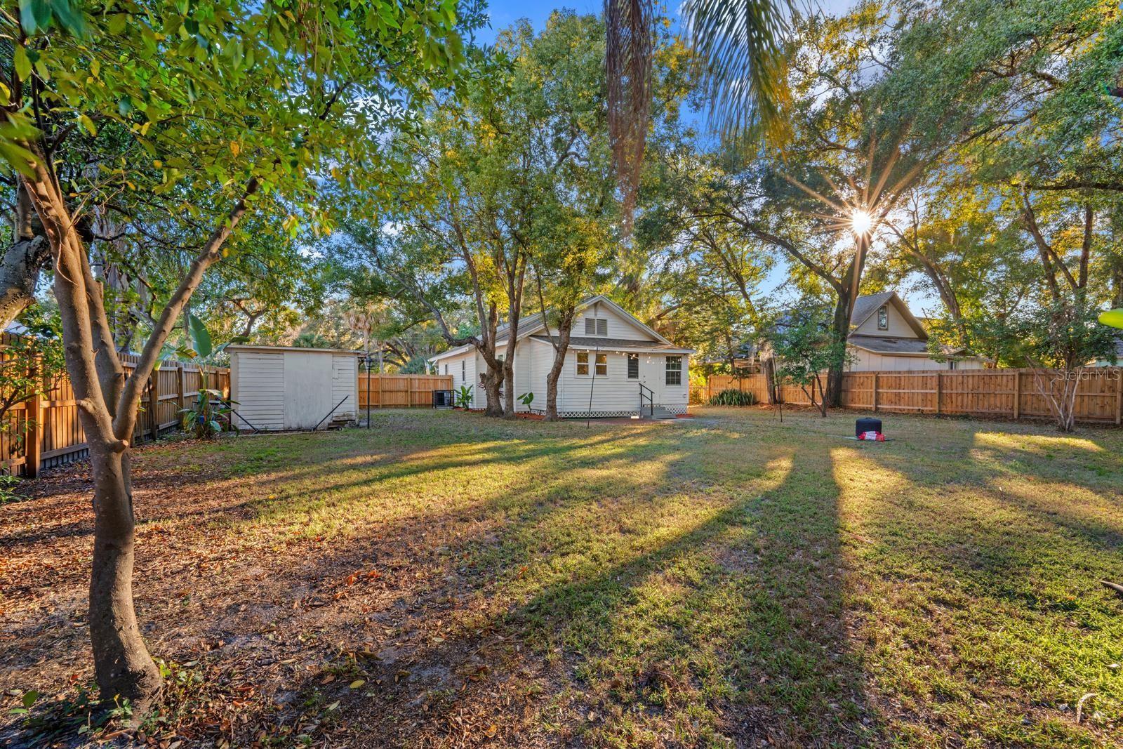 Image 24 of 29 For 806 Lambright Street