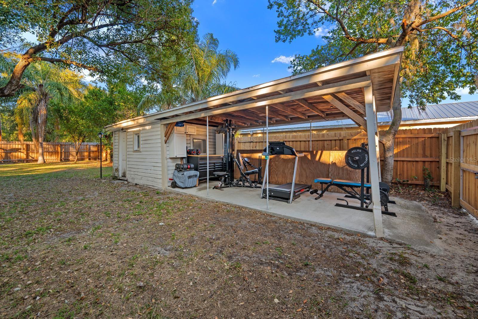 Image 25 of 29 For 806 Lambright Street