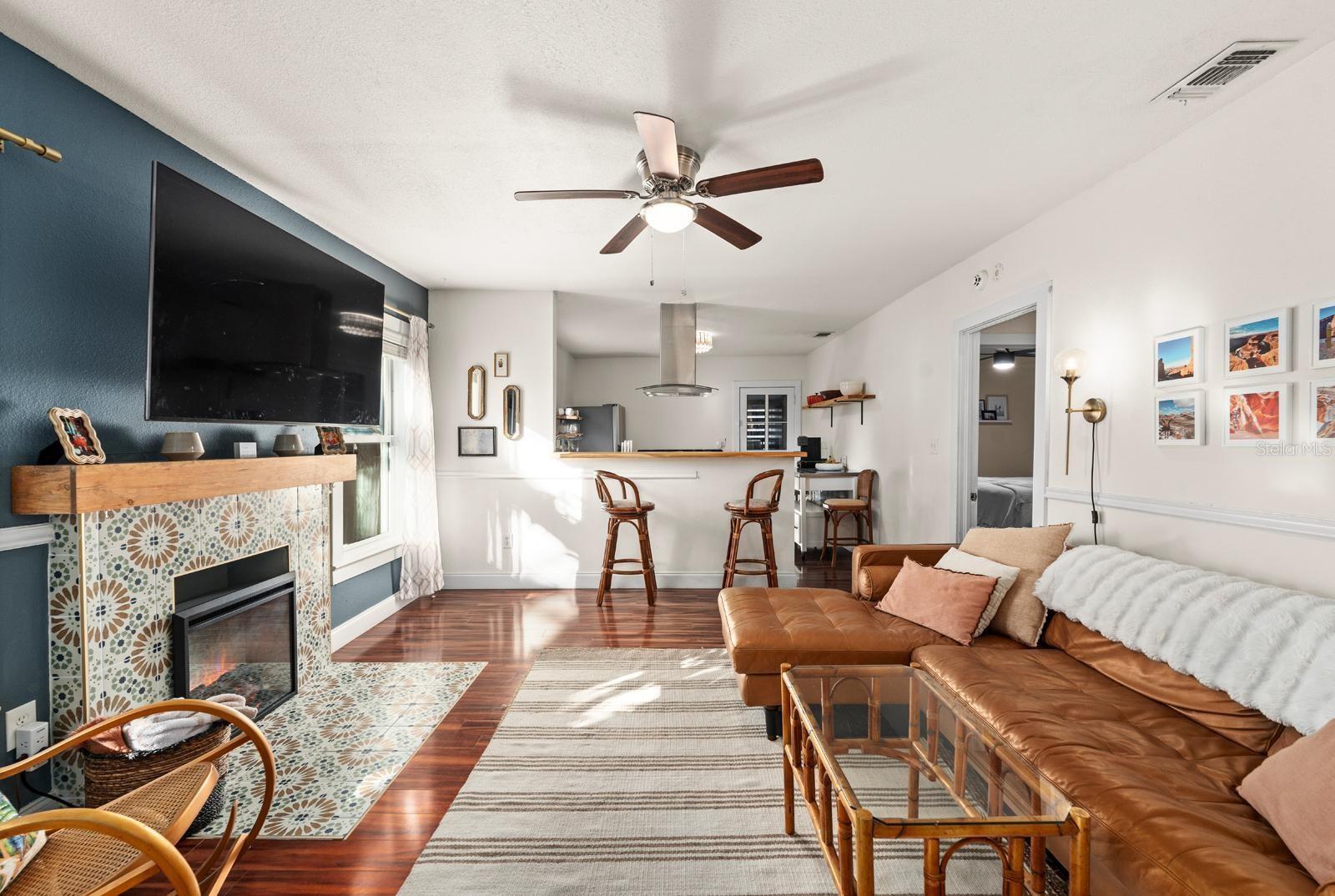 Image 9 of 29 For 806 Lambright Street