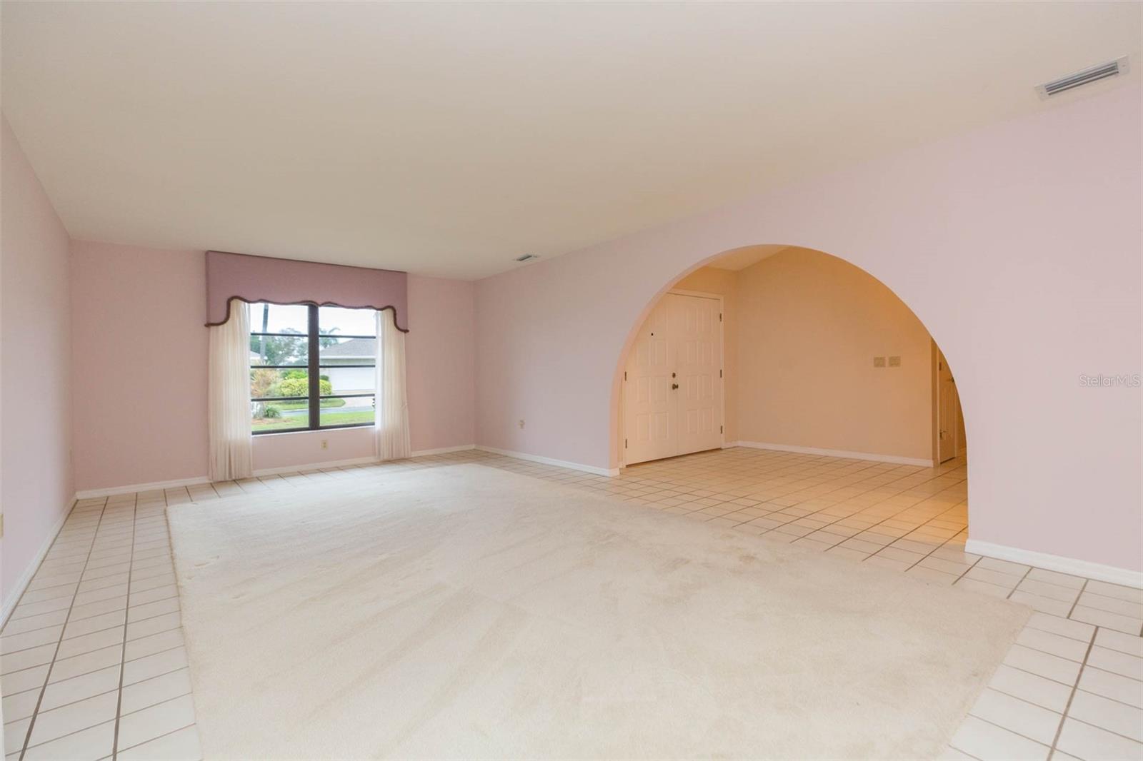 Image 11 of 77 For 963 Doral Lane