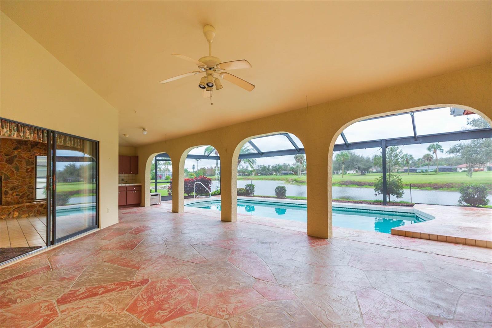 Image 49 of 77 For 963 Doral Lane