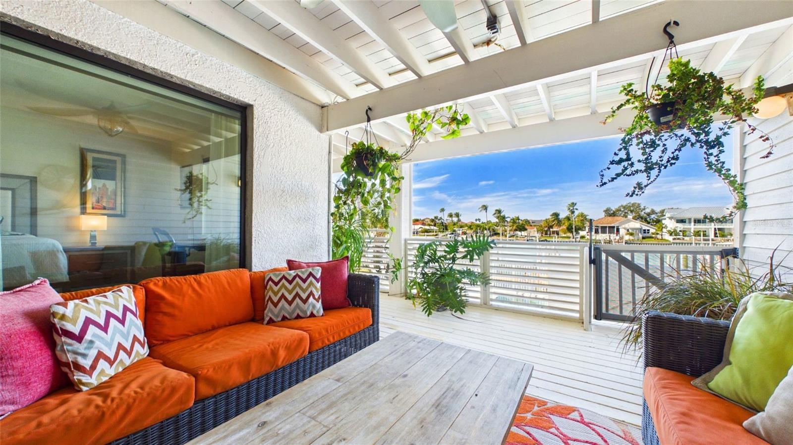 Image 14 of 42 For 350 Pinellas Bayway S 2