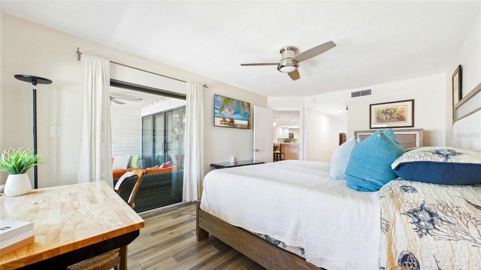 Image 24 of 42 For 350 Pinellas Bayway S 2