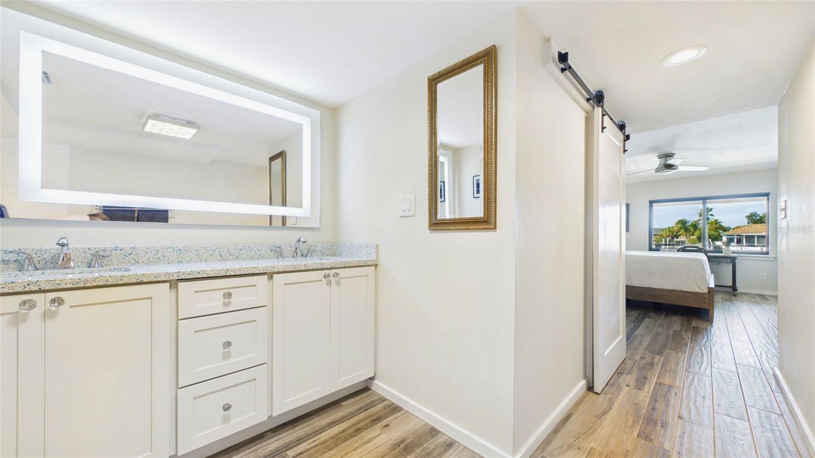 Image 27 of 42 For 350 Pinellas Bayway S 2