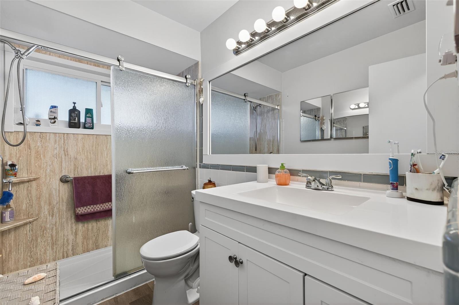 Image 10 of 56 For 11761 80th Avenue