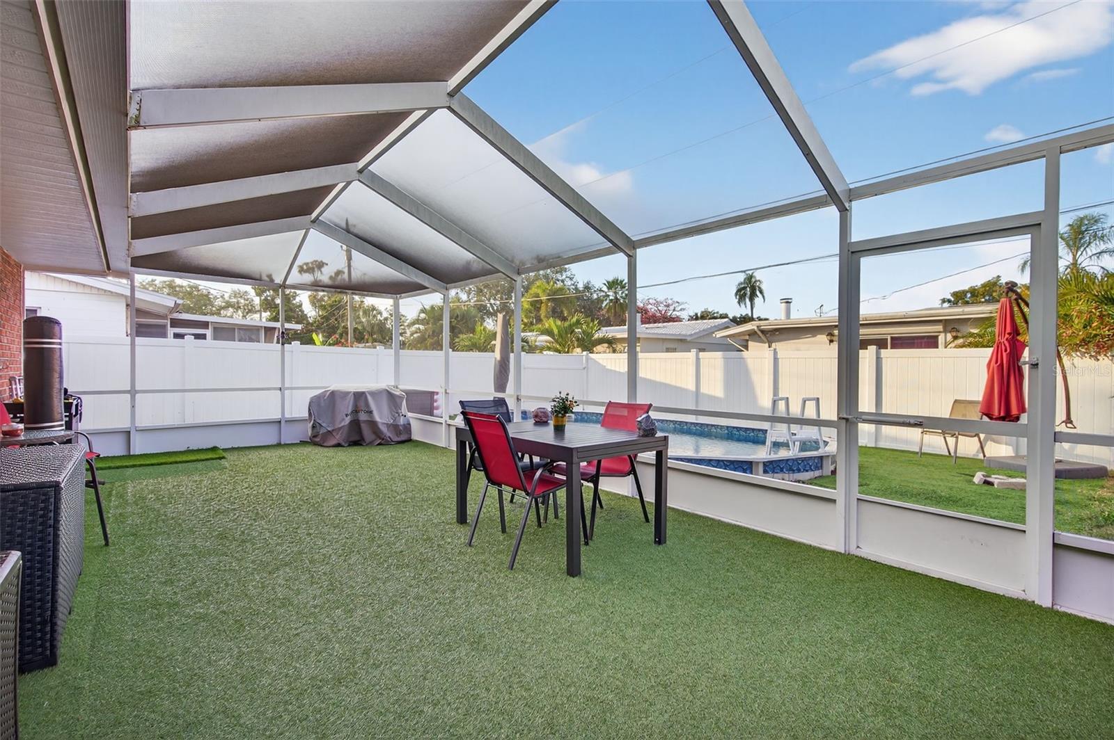 Image 13 of 56 For 11761 80th Avenue