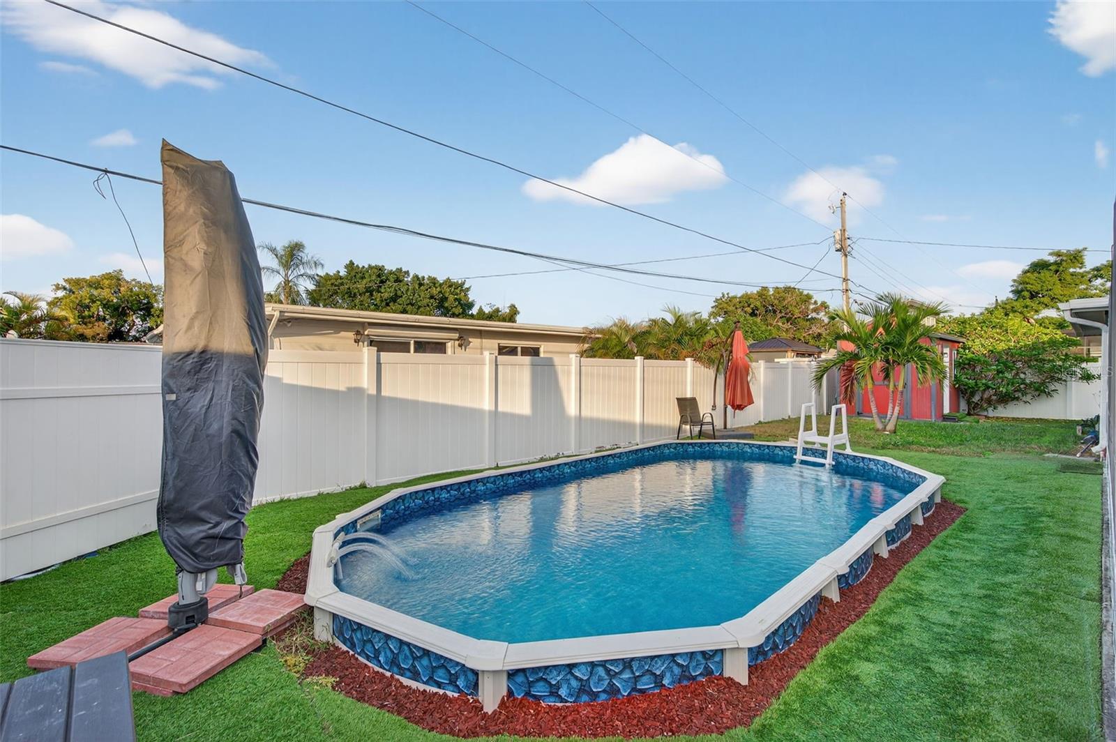 Image 14 of 56 For 11761 80th Avenue