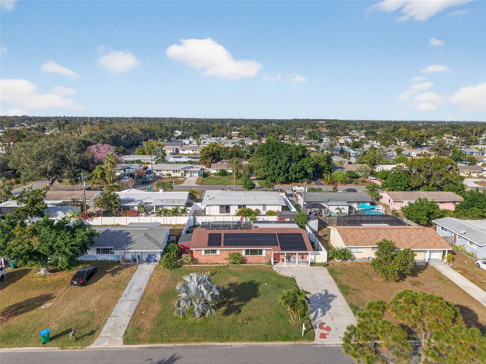 Image 39 of 56 For 11761 80th Avenue