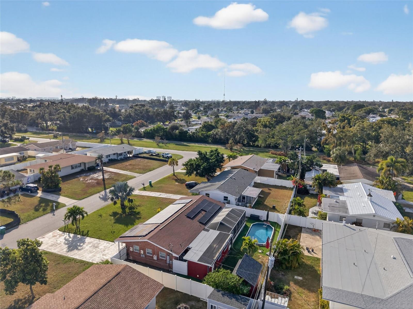 Image 44 of 56 For 11761 80th Avenue