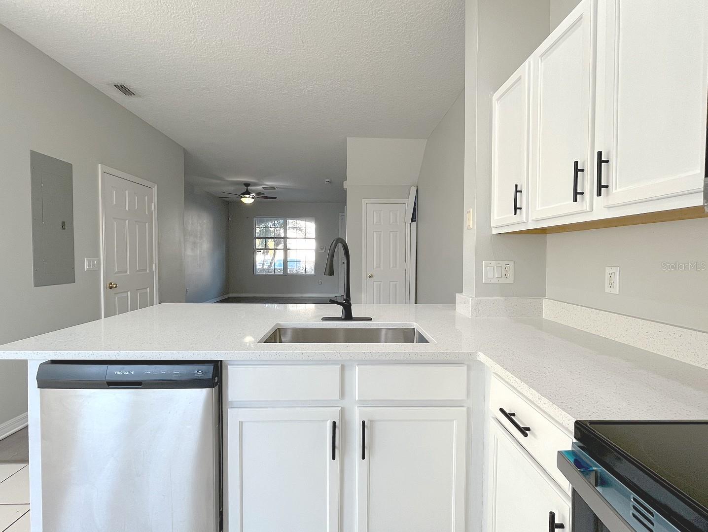 Image 10 of 33 For 12706 Country Brook Lane