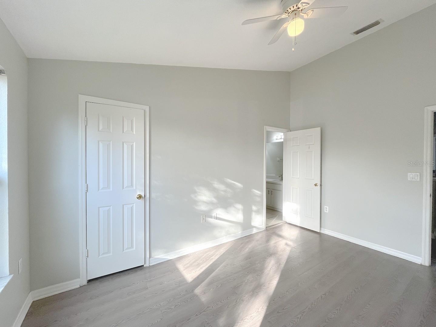 Image 17 of 33 For 12706 Country Brook Lane