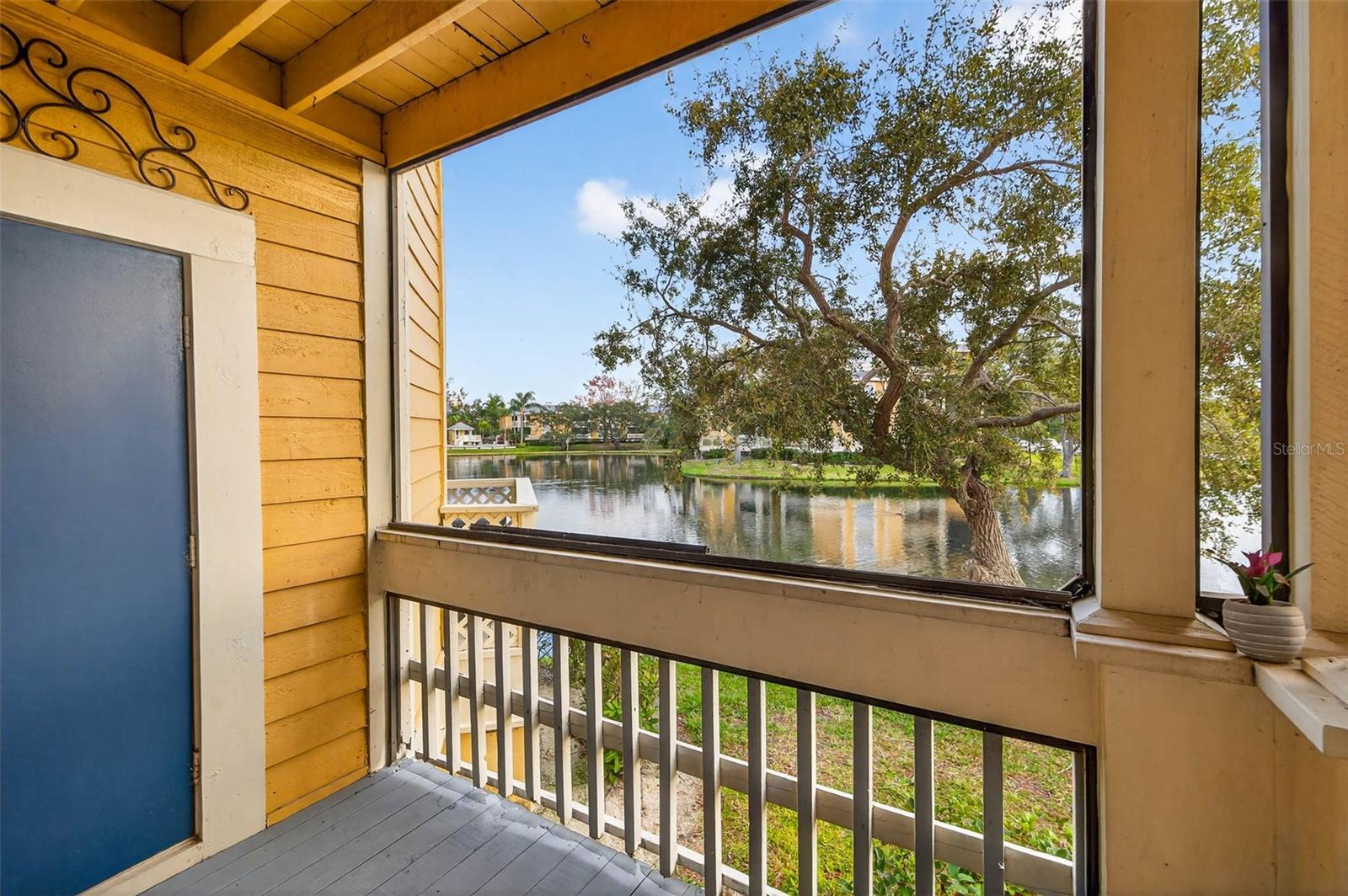 Image 21 of 30 For 115 112th Avenue Ne 603