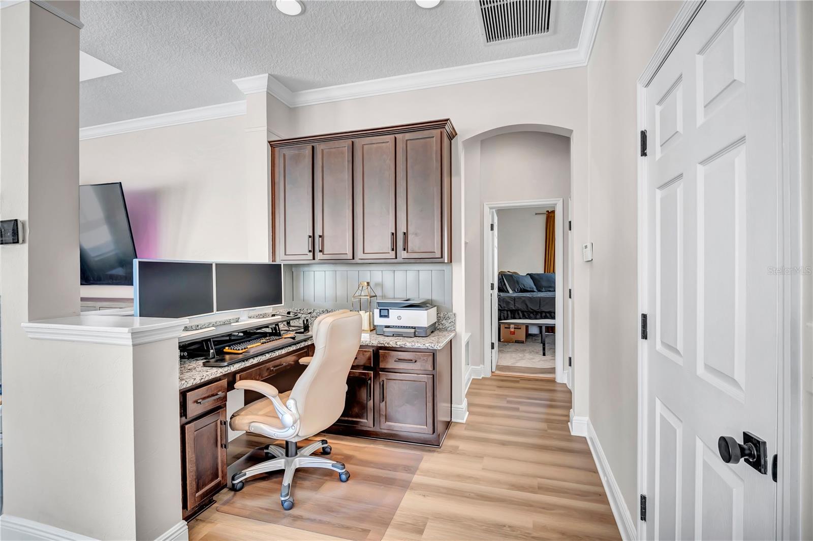 Image 21 of 50 For 1755 Tonka Terrace