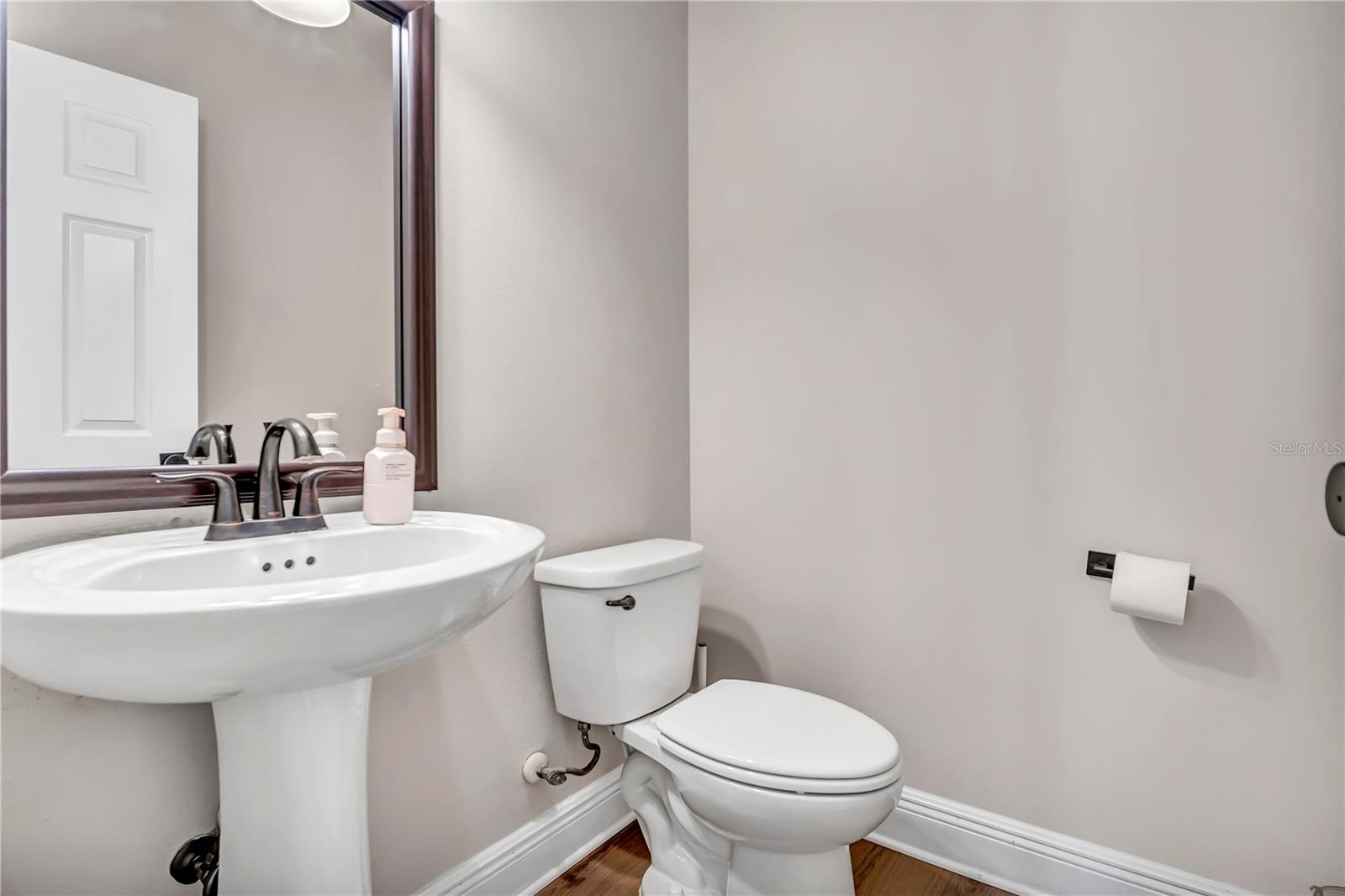 Image 33 of 50 For 1755 Tonka Terrace