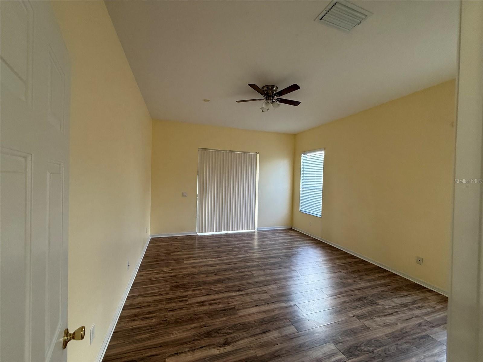 Image 14 of 24 For 12032 Timber Hill Drive