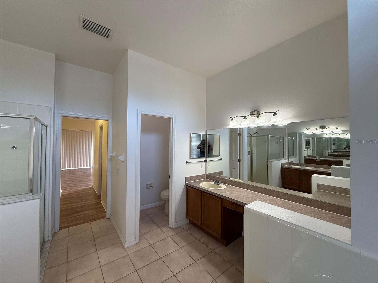 Image 17 of 24 For 12032 Timber Hill Drive