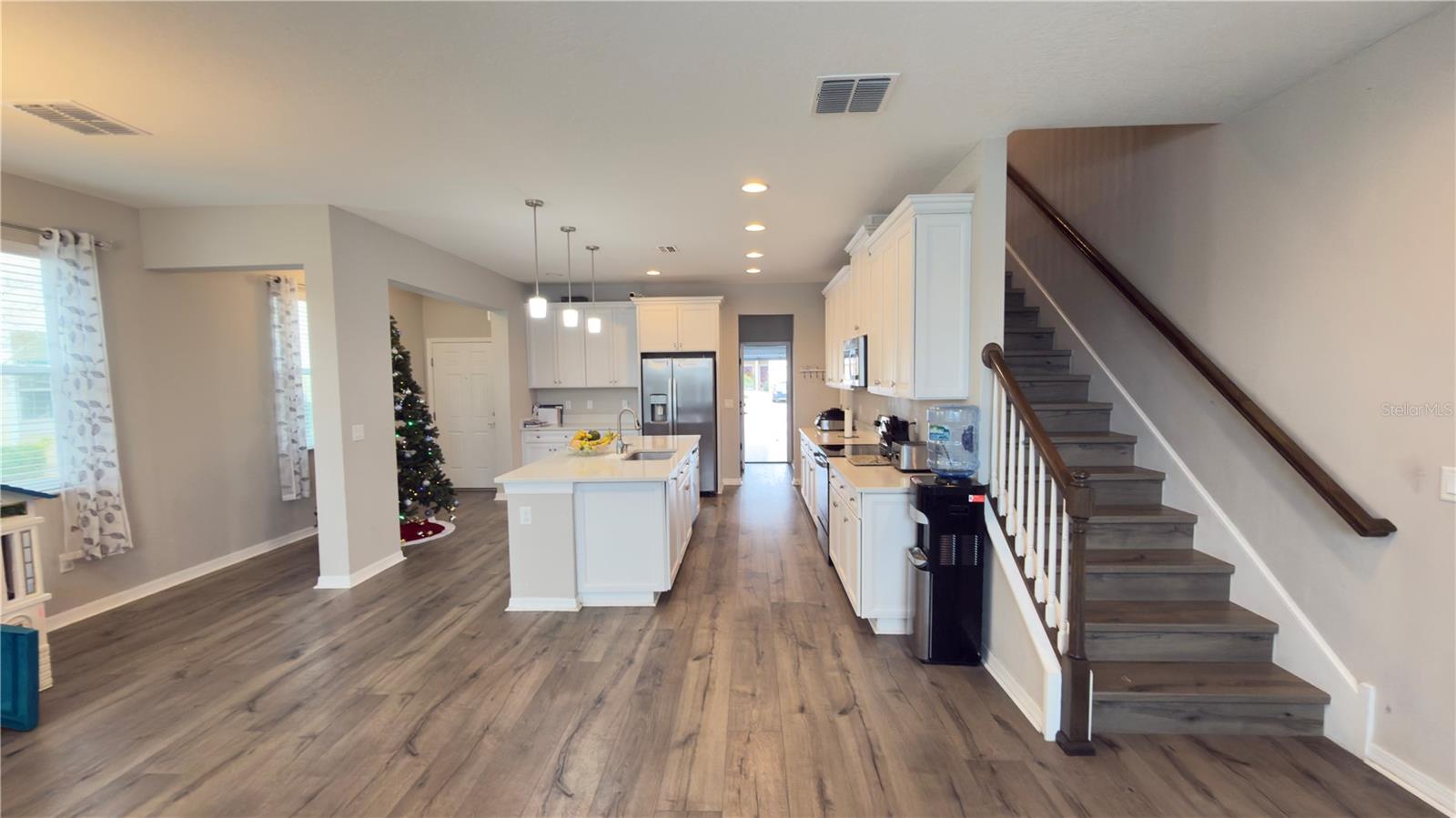 Image 4 of 31 For 2501 Stapleford Place