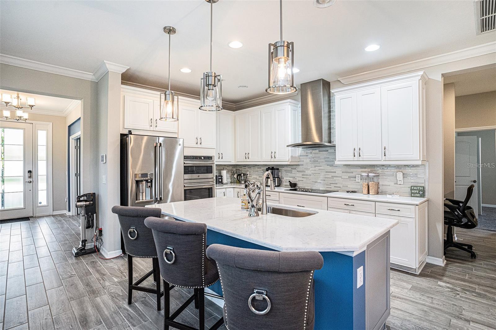 Image 16 of 74 For 2515 63rd Terrace E