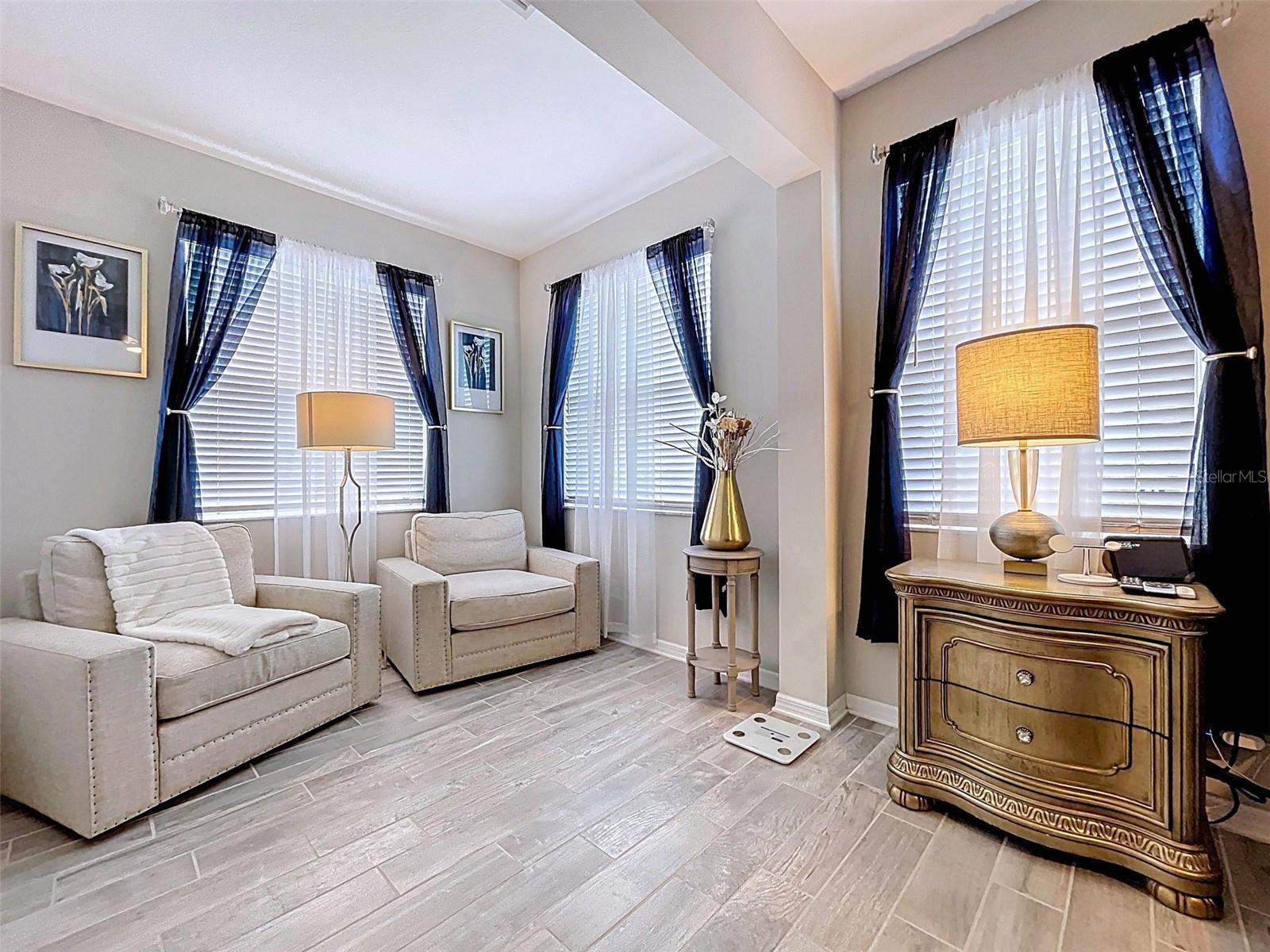 Image 26 of 74 For 2515 63rd Terrace E