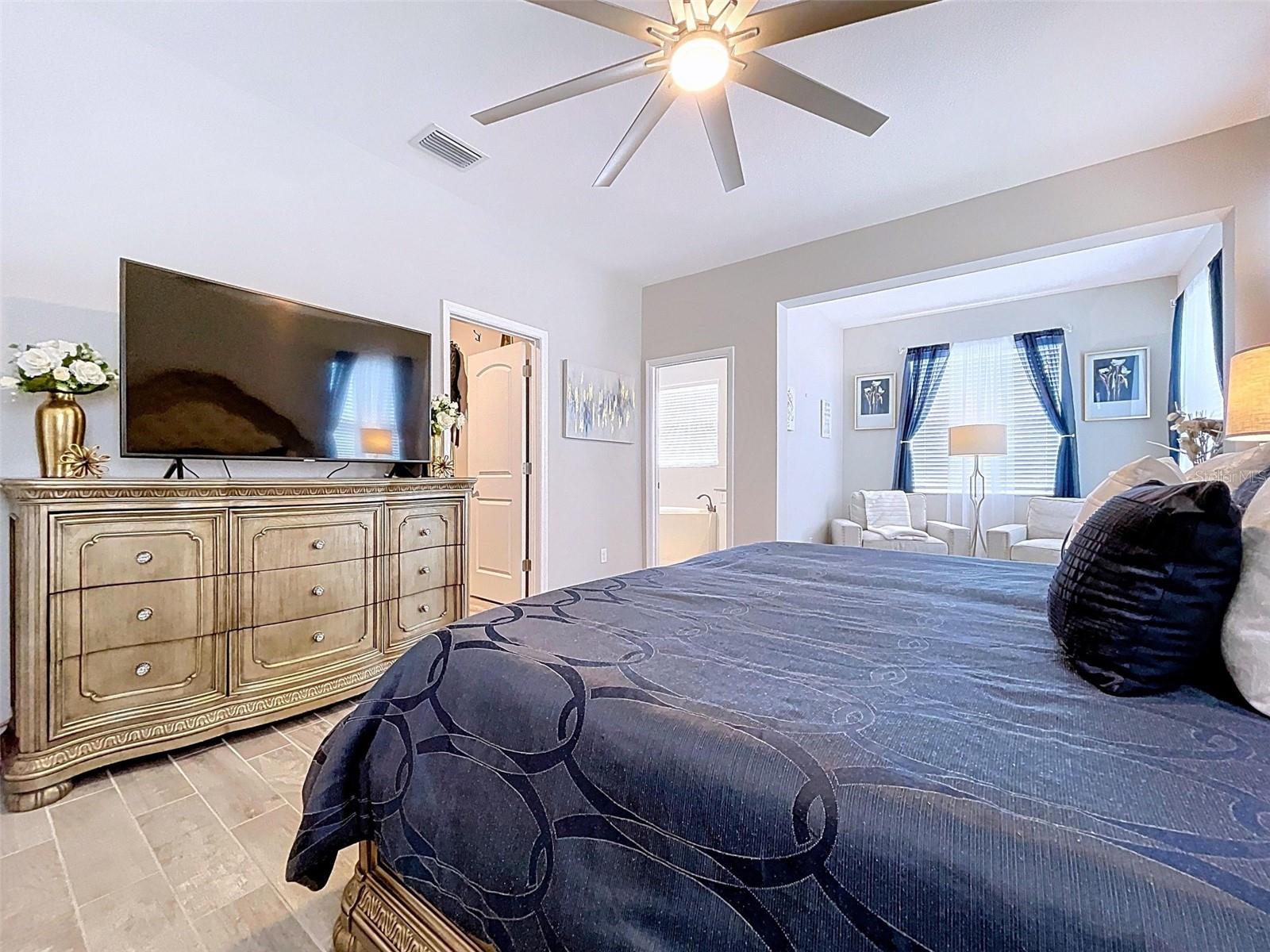 Image 27 of 74 For 2515 63rd Terrace E