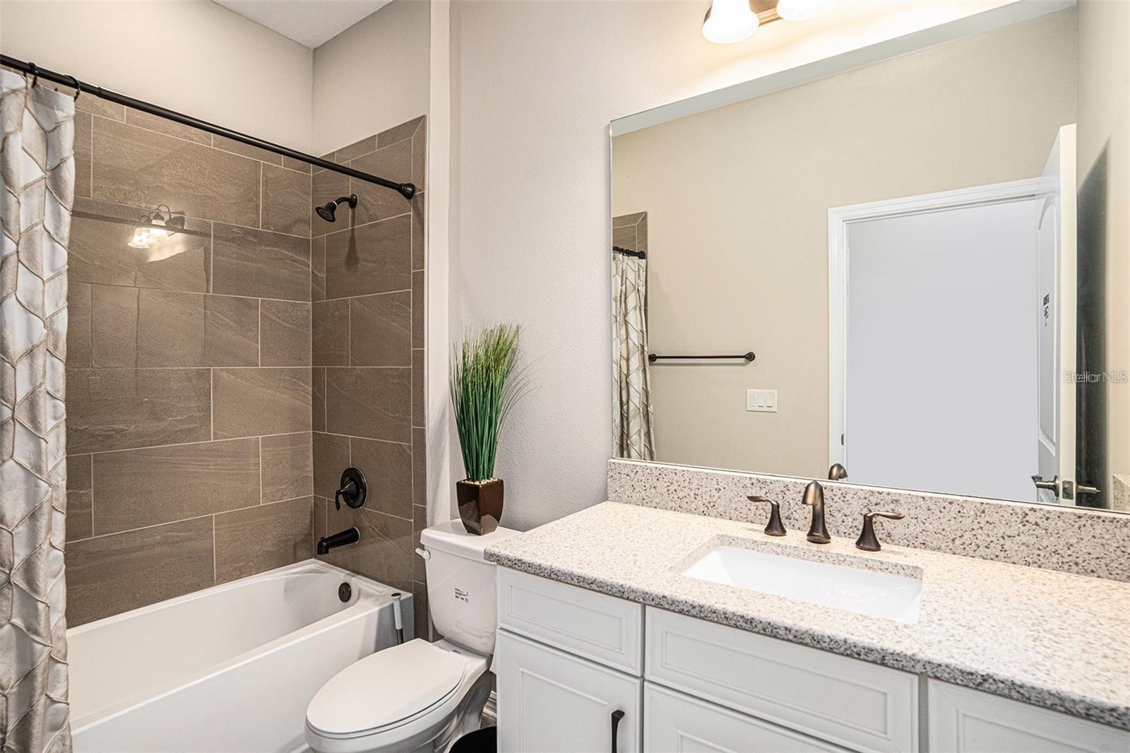 Image 31 of 74 For 2515 63rd Terrace E