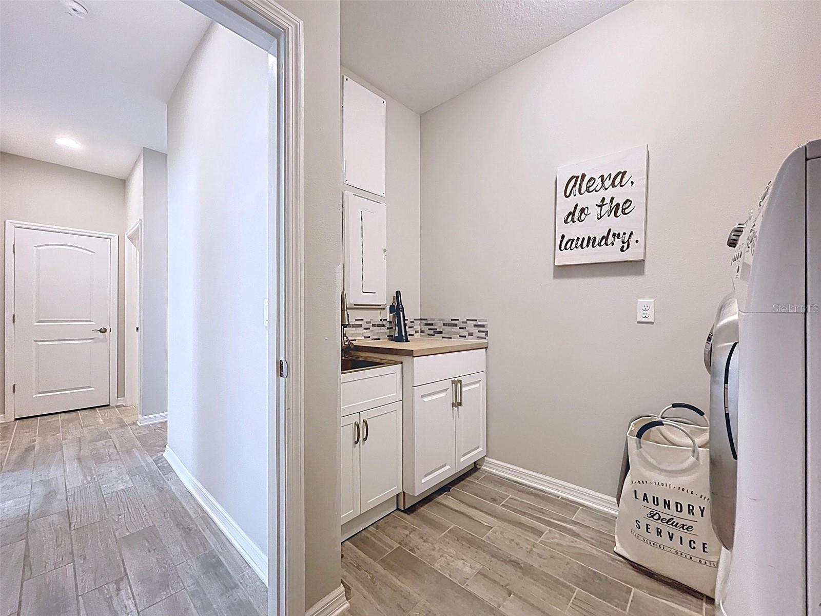 Image 32 of 74 For 2515 63rd Terrace E