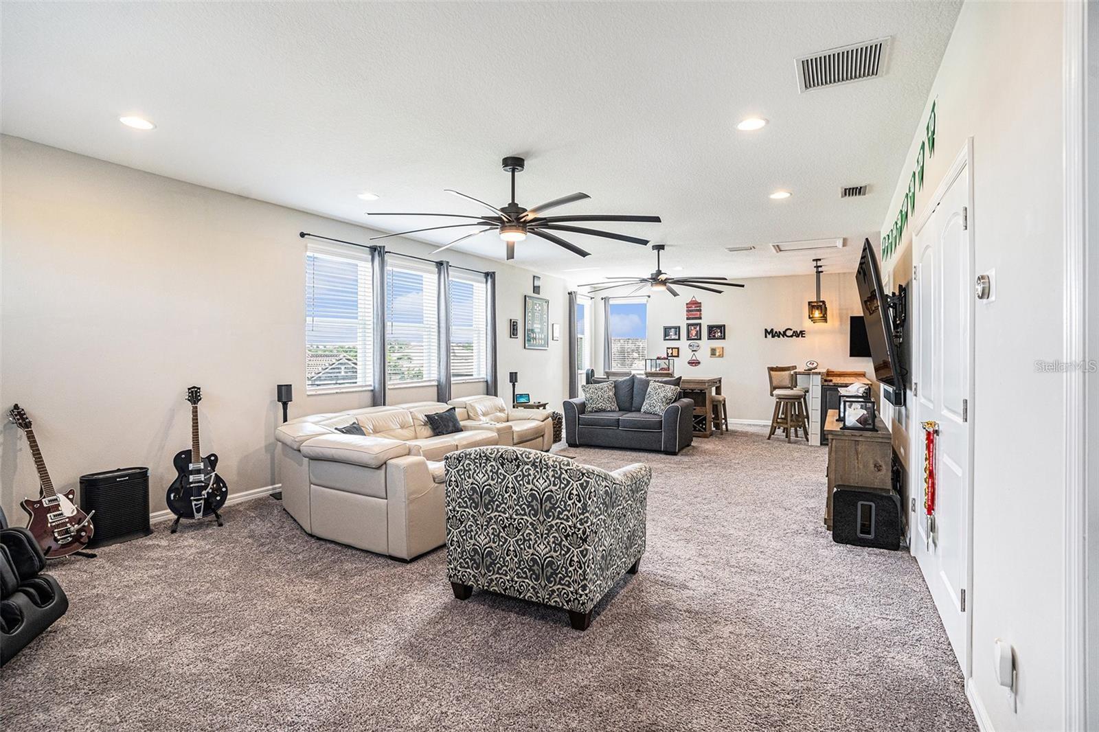 Image 35 of 74 For 2515 63rd Terrace E